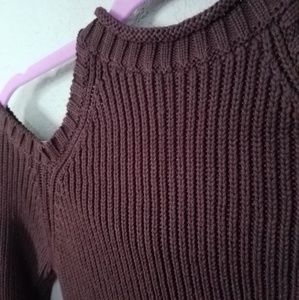 Forever 21 Sweaters - NEW Open shoulder sweater Forever 21 Sweaters - NEW Open shoulder sweater
